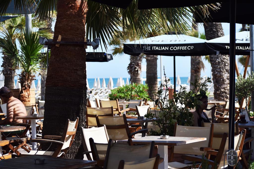 Mackenzie Beach Zen-Apartment Larnaca Bagian luar foto