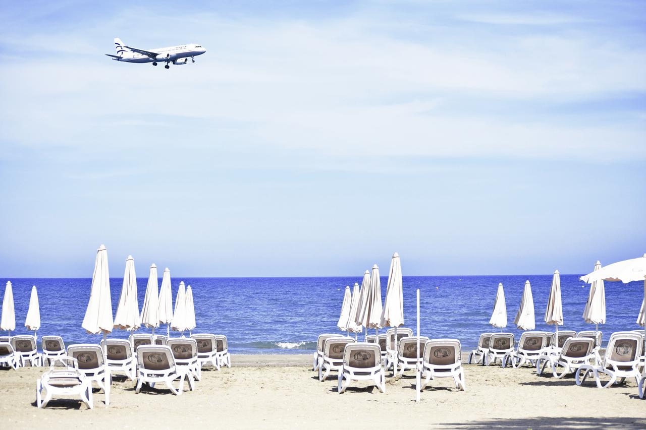 Mackenzie Beach Zen-Apartment Larnaca Bagian luar foto
